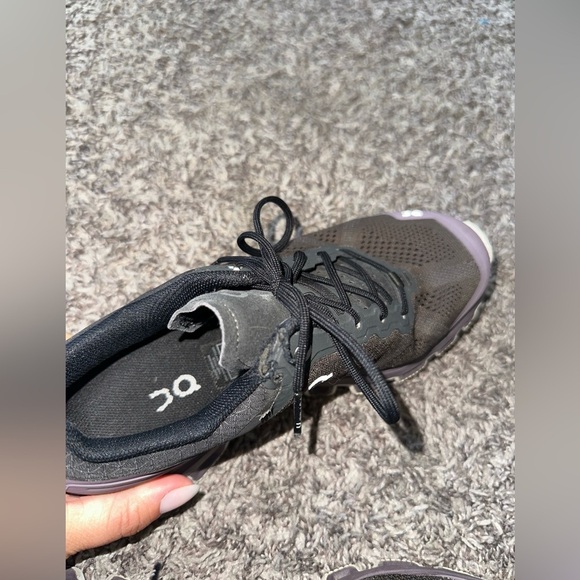 Women’s OnCloud Cloudventure Running Shoe Size W6 - Picture 7 of 15